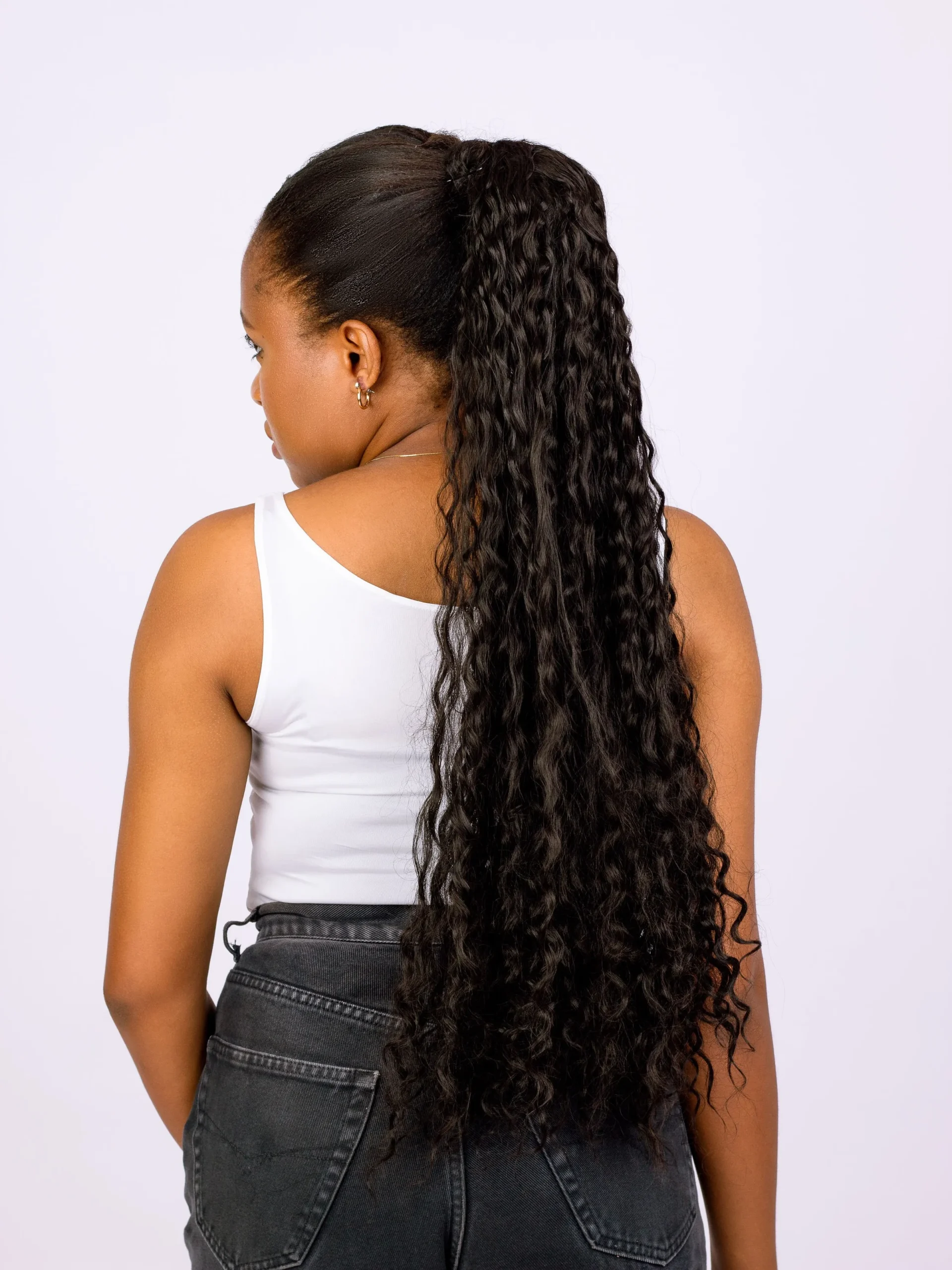 Luxe curl pony - Image 4